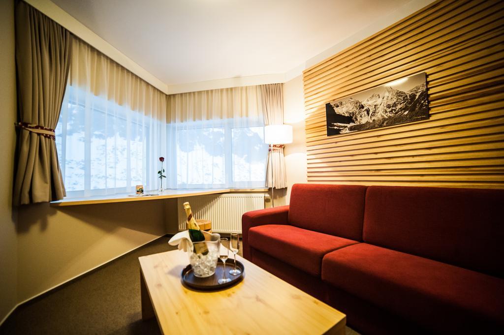 Horsky Hotel Sliezsky Dom Високи Татри Стая снимка