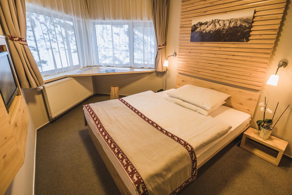 Horsky Hotel Sliezsky Dom Високи Татри Екстериор снимка