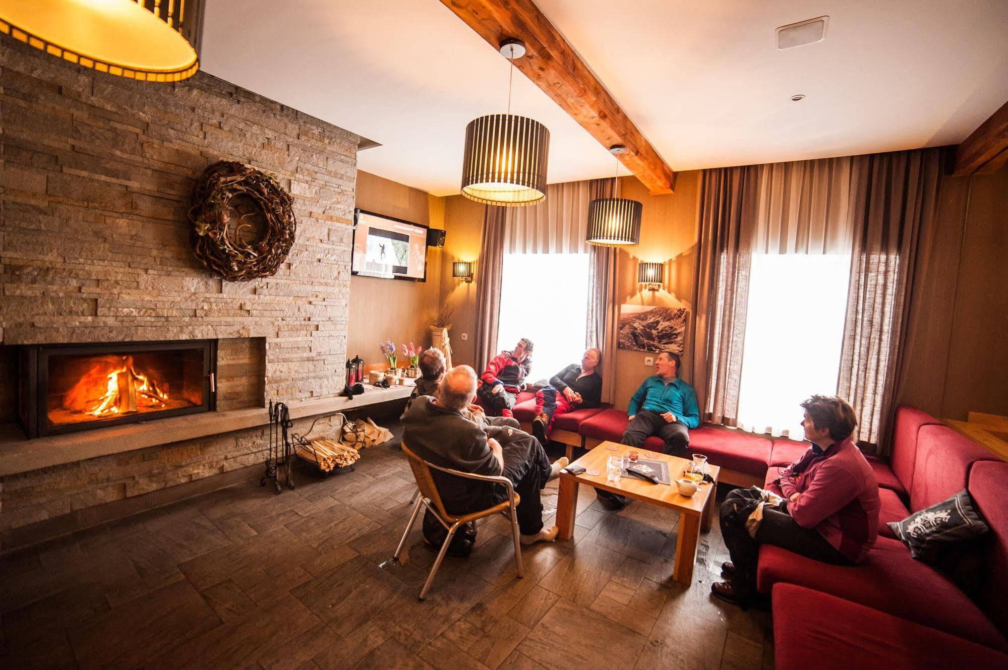 Horsky Hotel Sliezsky Dom Високи Татри Екстериор снимка